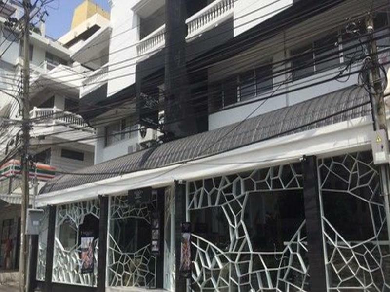 Rock Hotel Bangkok Bagian luar foto